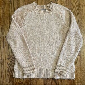 Banana Republic Light Tan White Crewneck Sweater Size XS